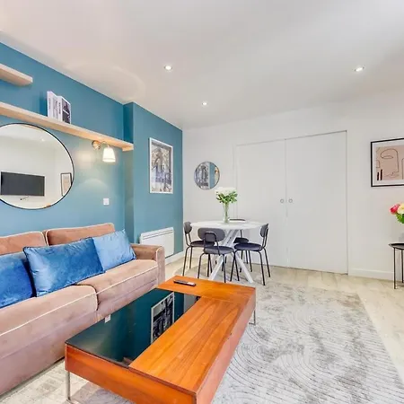 Apartment The Cgt Elegance & Comfort At The Gates Of Paris Montreuil (Seine-Saint-Denis)